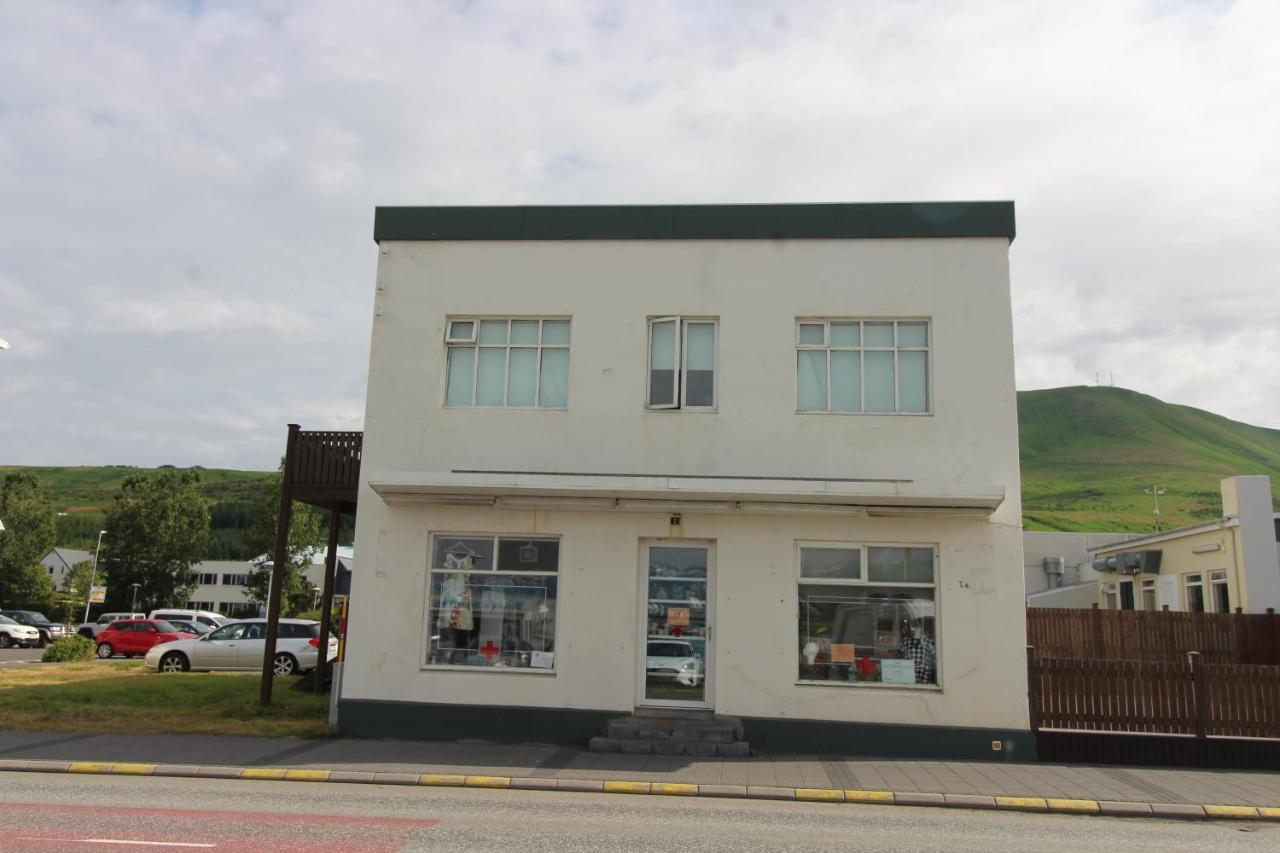 Husavik Apartments Екстериор снимка